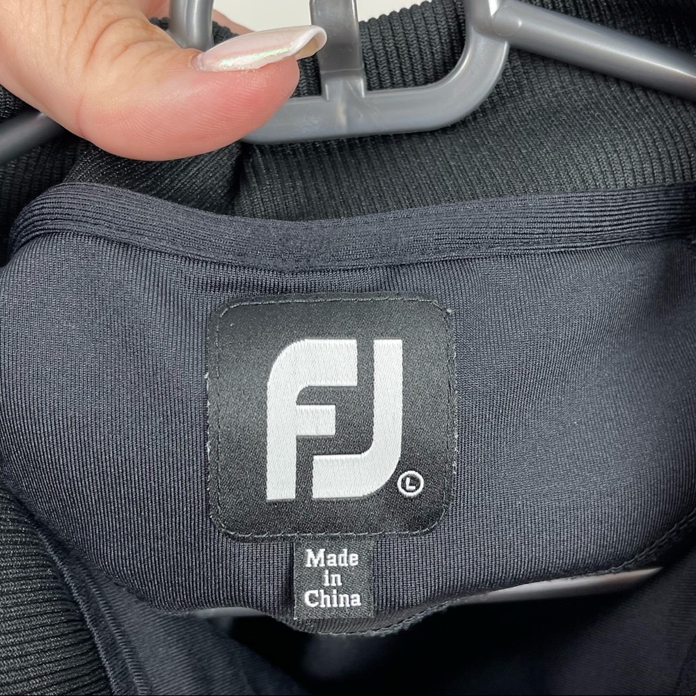 Footjoy 1/2 Zip Performance Pullover Large - image 3